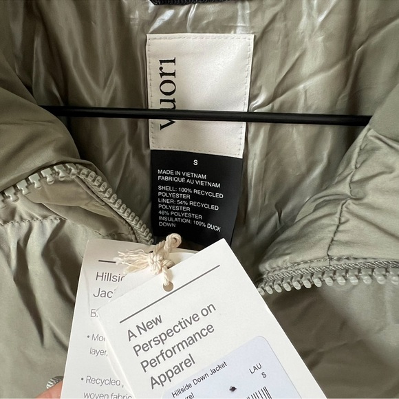 NWT Vuori Hillside Down Puffer Jacket in Laurel Green - Picture 5 of 10